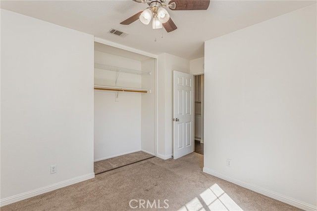 28630 Newcastle, Highland, CA 92346