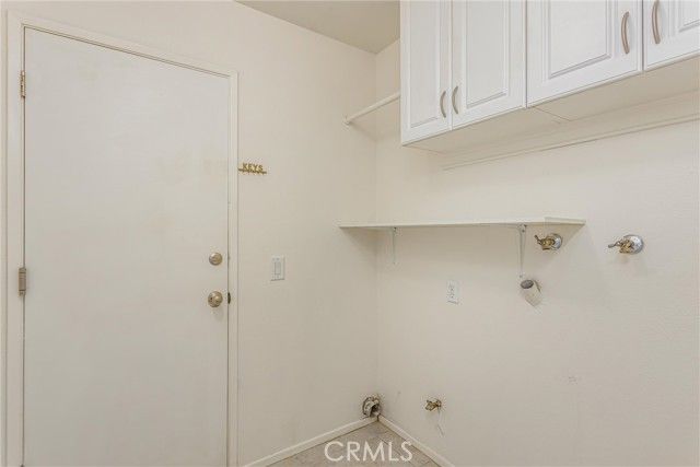 28630 Newcastle, Highland, CA 92346