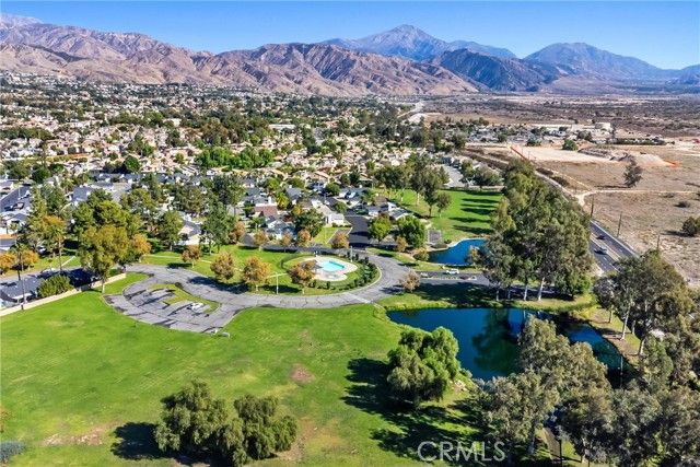 28630 Newcastle, Highland, CA 92346