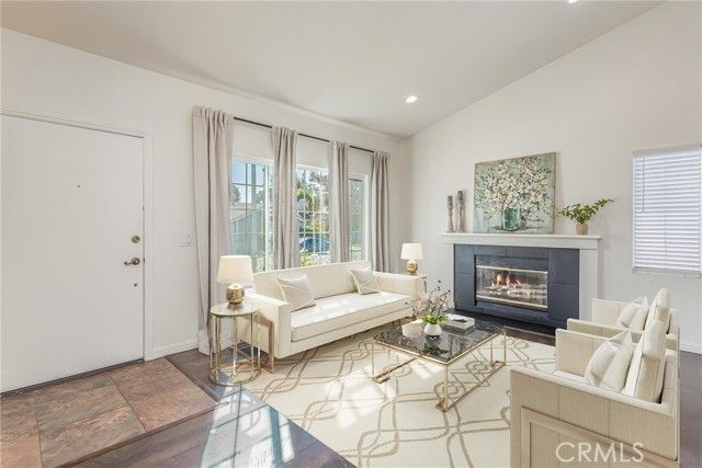 28630 Newcastle, Highland, CA 92346