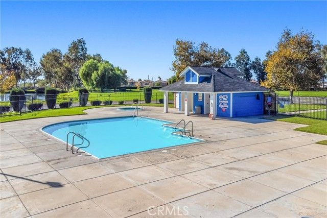 28630 Newcastle, Highland, CA 92346