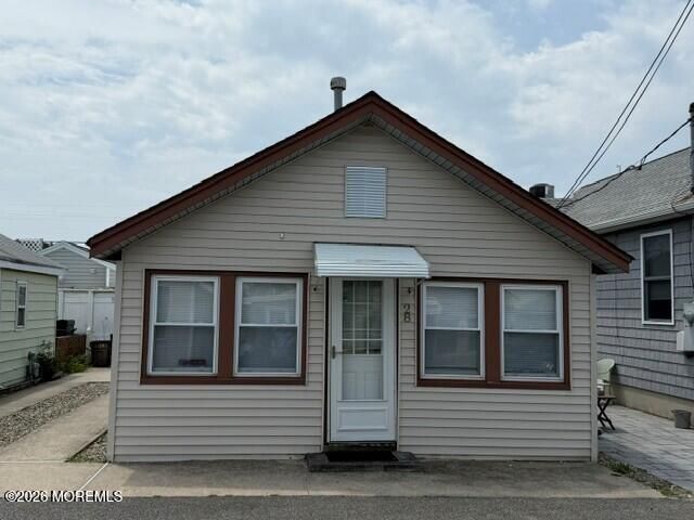 28 2nd Lane, Seaside Park, NJ 08752