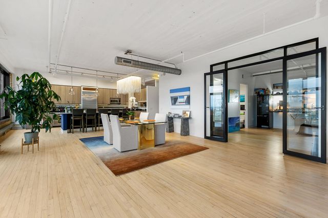 290 Market Street 702, Minneapolis, MN 55405