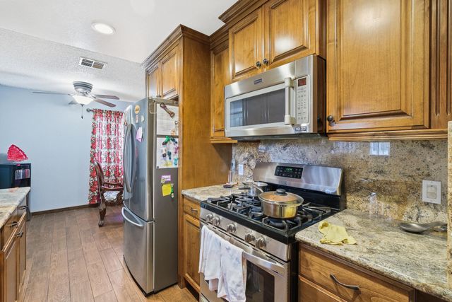 471 N Delta Street, Porterville, CA 93257