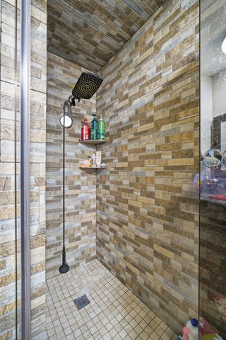 471 N Delta Street, Porterville, CA 93257