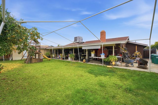 471 N Delta Street, Porterville, CA 93257