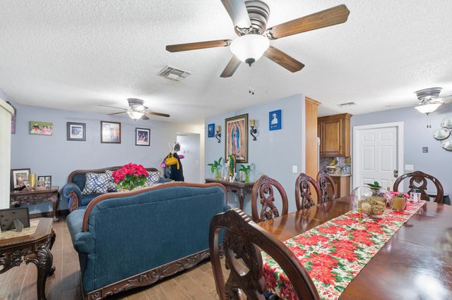 471 N Delta Street, Porterville, CA 93257