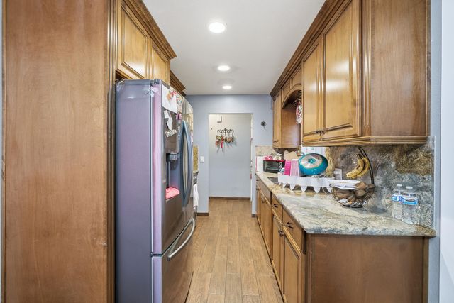 471 N Delta Street, Porterville, CA 93257