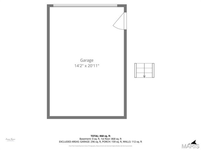 704 Hemingway Lane E, Weldon Spring, MO 63304