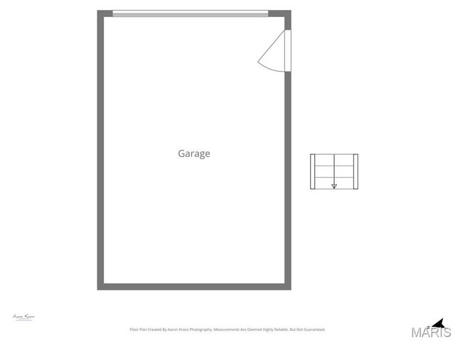 704 Hemingway Lane E, Weldon Spring, MO 63304