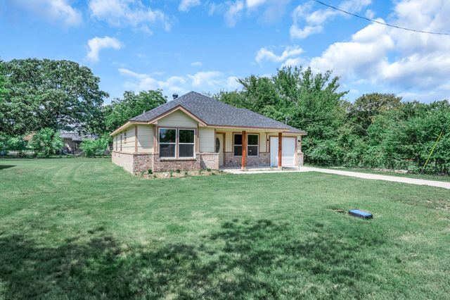 913 Red Oak Drive, West Tawakoni, TX 75474