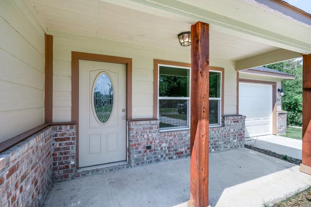 913 Red Oak Drive, West Tawakoni, TX 75474