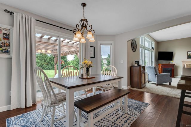 69219 Woodridge Court, New Paris, IN 46553