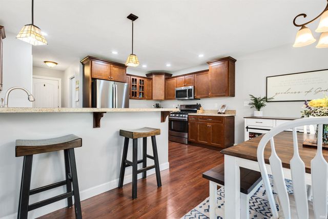 69219 Woodridge Court, New Paris, IN 46553