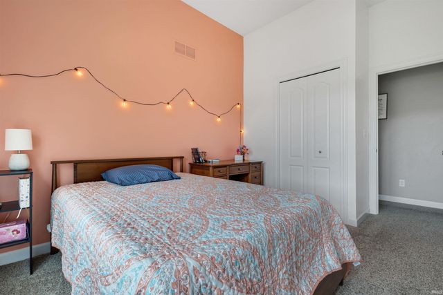 69219 Woodridge Court, New Paris, IN 46553