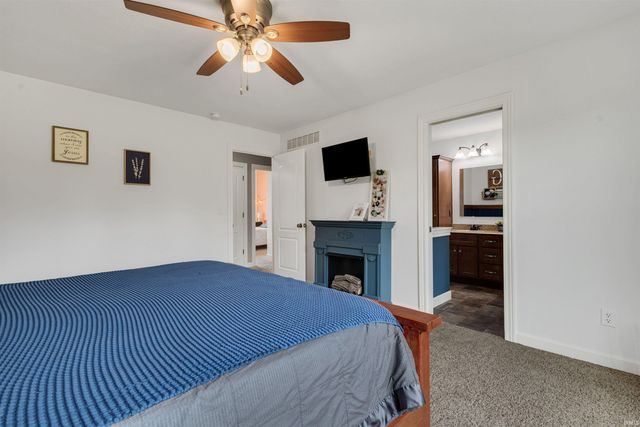 69219 Woodridge Court, New Paris, IN 46553