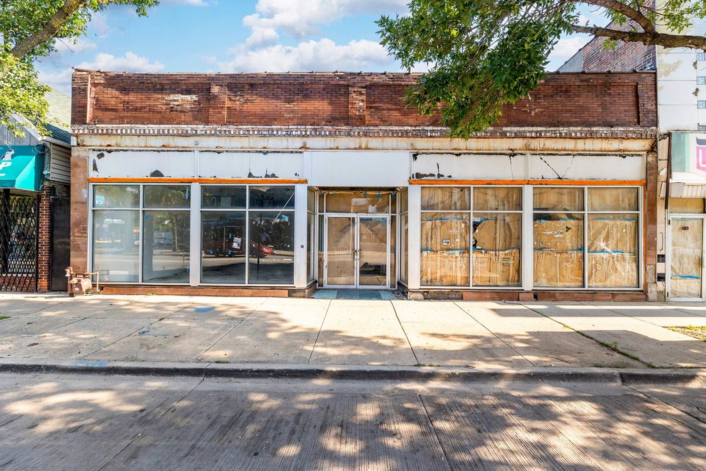 1750 W 47th Street, Chicago, IL 60609