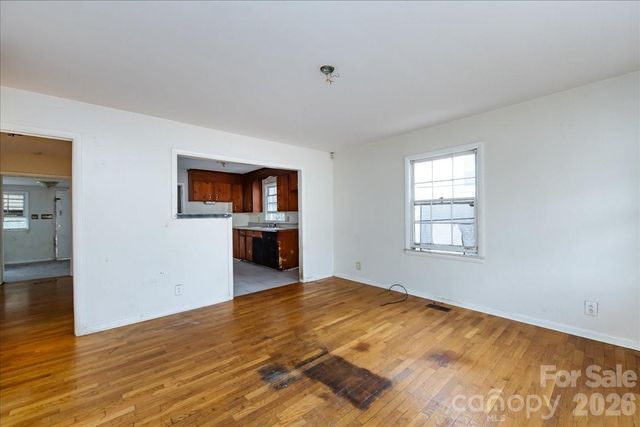 1628 Eastway Drive, Charlotte, NC 28205