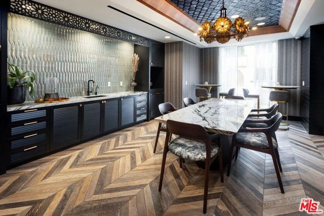 5710 Crescent Park E 209, Los Angeles, CA 90094