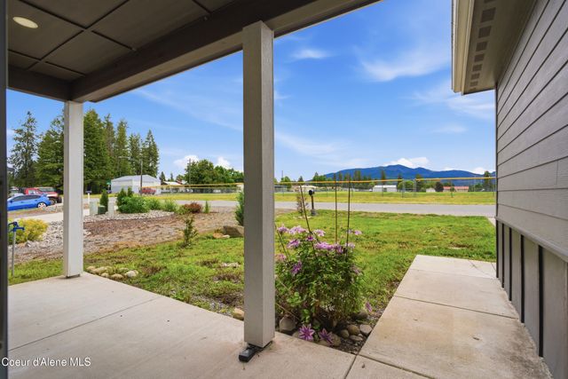 106 11th ST, Priest River, ID 83856