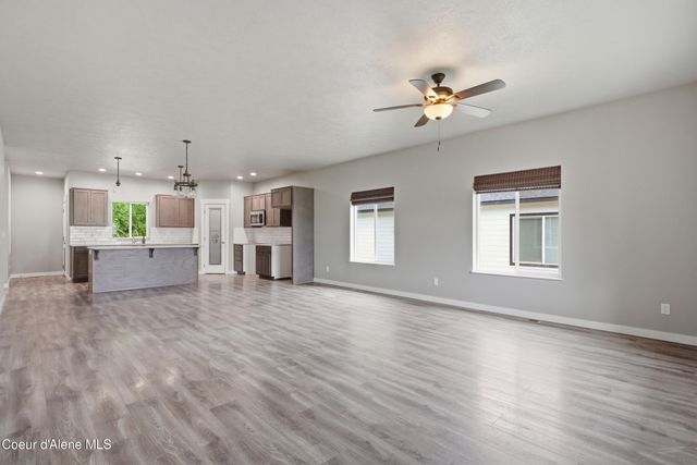 106 11th ST, Priest River, ID 83856
