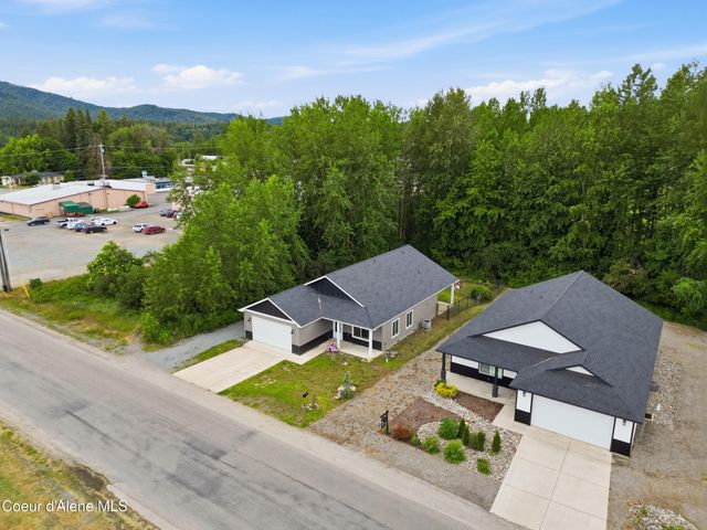 106 11th ST, Priest River, ID 83856