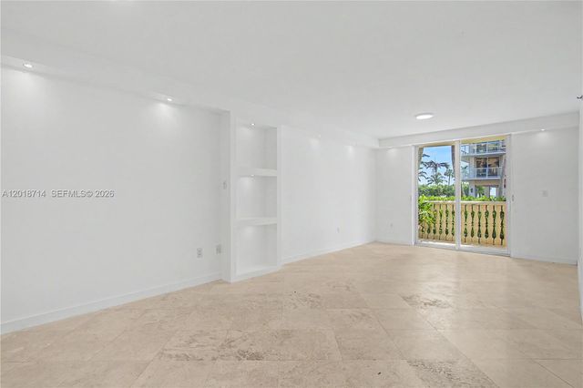 8888 Collins Ave 115, Surfside, FL 33154