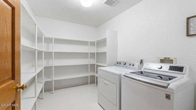 37859 Tamara Place, Palmdale, CA 93550