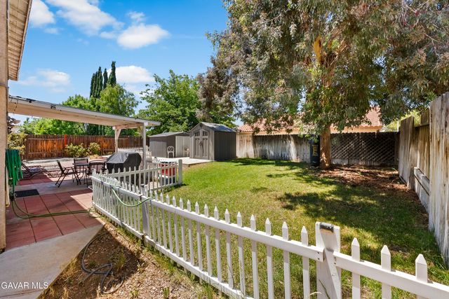 37859 Tamara Place, Palmdale, CA 93550