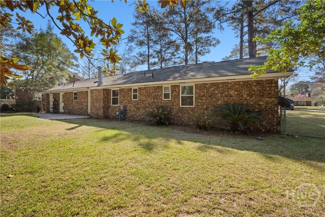 68 Azalea Avenue, Garden City, GA 31408