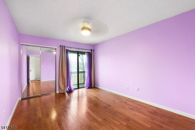 29 Westgate Dr, Edison Twp., NJ 08820