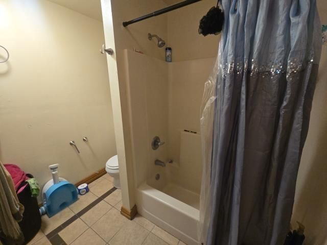 231 E CENTER STREET, Shawano, WI 54166