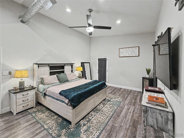 1002 Hillcrest Avenue, Tahlequah, OK 74464