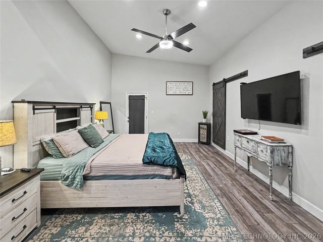 1002 Hillcrest Avenue, Tahlequah, OK 74464