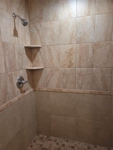 2501 LENNA AVENUE, Seffner, FL 33584