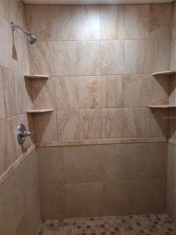 2501 LENNA AVENUE, Seffner, FL 33584