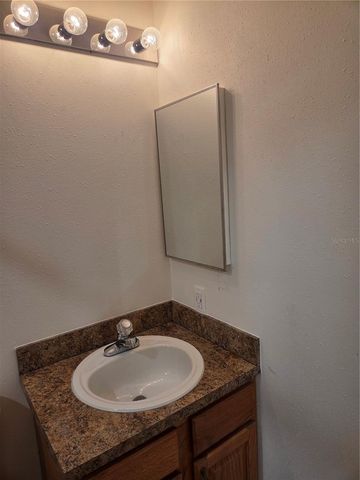 2501 LENNA AVENUE, Seffner, FL 33584