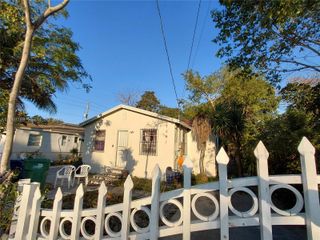 7091 NW 21st Ave, Miami, FL 33147