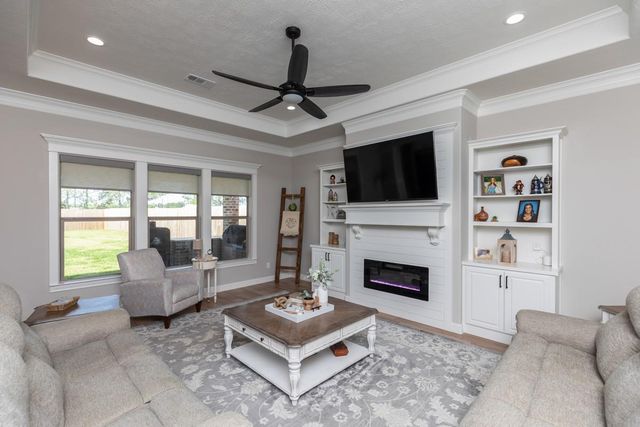 1880 Brenner Boulevard, Lumberton, TX 77657