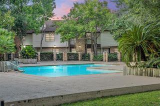 2444 Bering Drive 2444, Houston, TX 77057