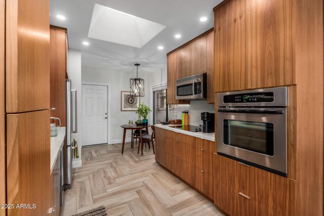 4616 N 65TH Street, Scottsdale, AZ 85251