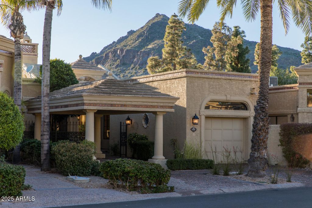 4616 N 65TH Street, Scottsdale, AZ 85251