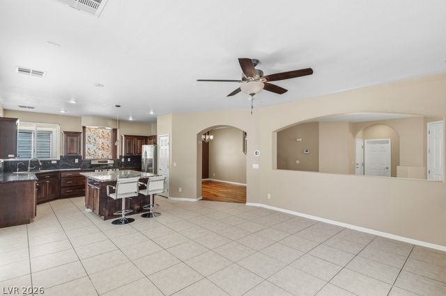 527 Newberry Springs Drive, Las Vegas, NV 89148