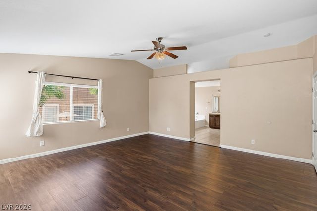 527 Newberry Springs Drive, Las Vegas, NV 89148