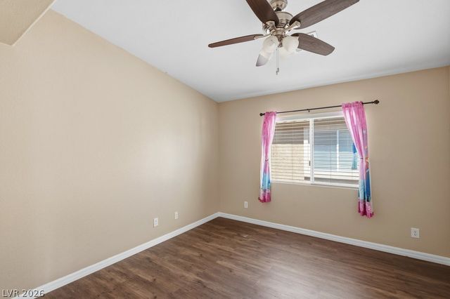 527 Newberry Springs Drive, Las Vegas, NV 89148