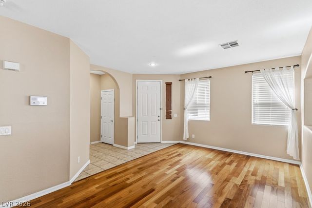 527 Newberry Springs Drive, Las Vegas, NV 89148