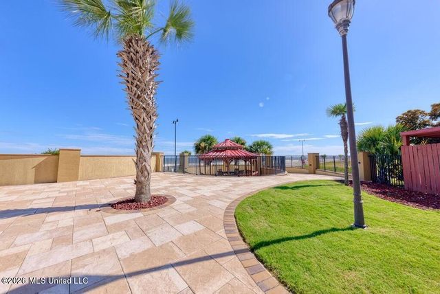1200 Beach Drive, 404, Gulfport, MS 39507