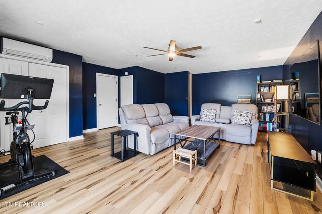 9217 Shady Mill Lane, Knoxville, TN 37922