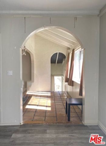 10623 Kinnard Avenue, Los Angeles, CA 90024