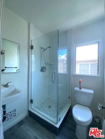 10623 Kinnard Avenue, Los Angeles, CA 90024